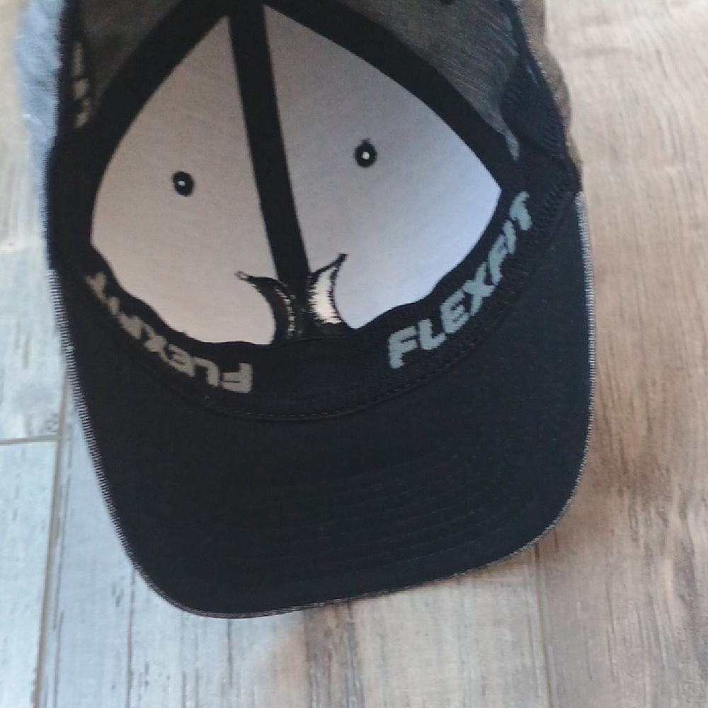 Hurley Denim-Style Cap - Picture 7 of 8